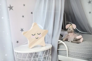Drewniana lampka gwiazdka